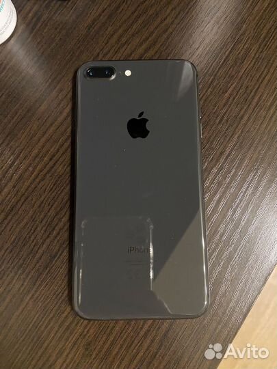 iPhone 8 Plus, 256 ГБ