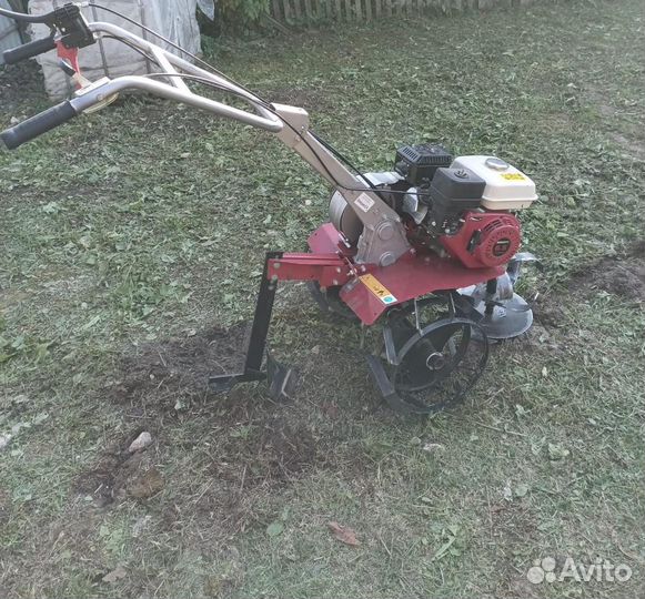 Мотокультиватор,5 раз в использовании