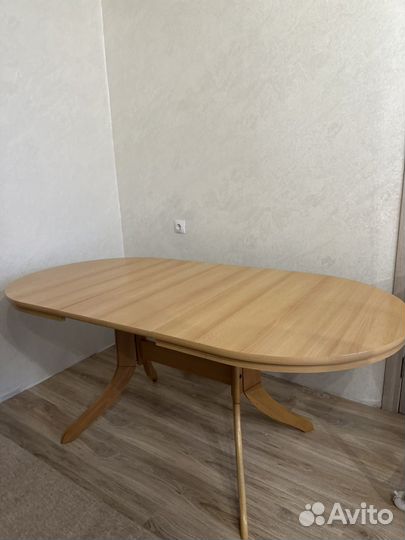 Стол, кухня, газовая плита