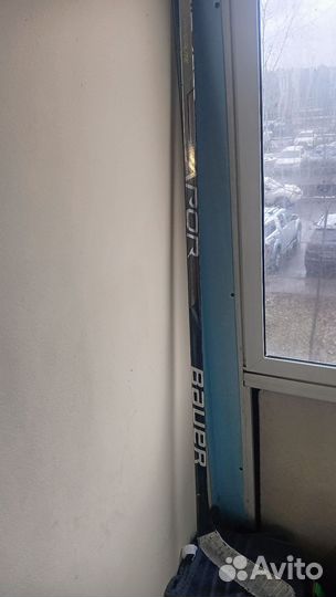 Клюшка хоккейная