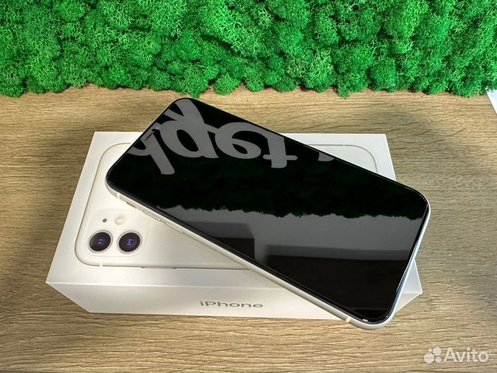 iPhone 11 128gb идеальный акб 84 Sim/Esim