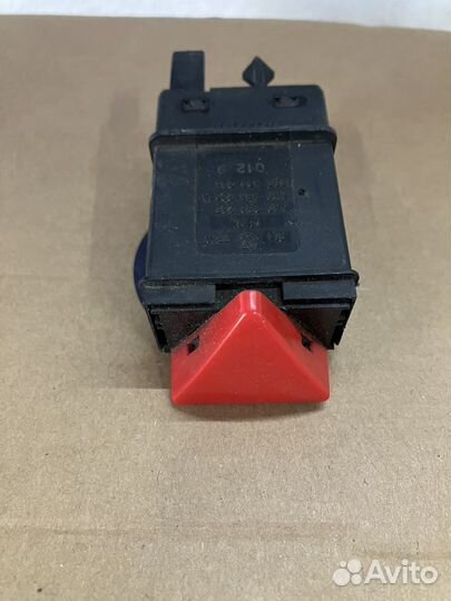 Кнопка аварийной сигнализации т4