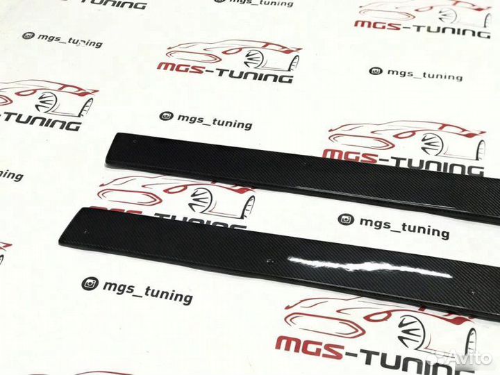 Лезвия порогов карбон BMW M4 F82