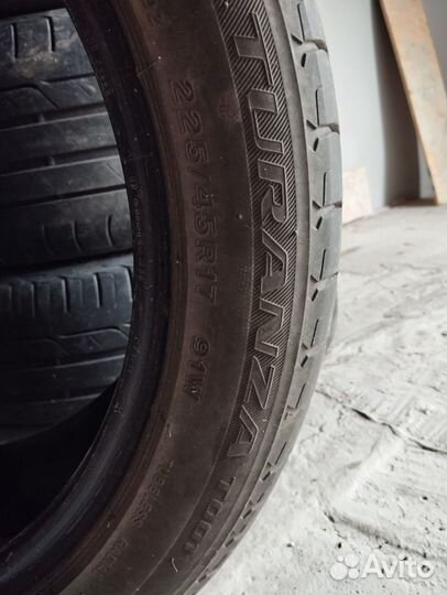 Bridgestone Turanza T001 225/45 R17