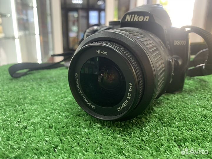 Nikon D3000 (Гарантия)