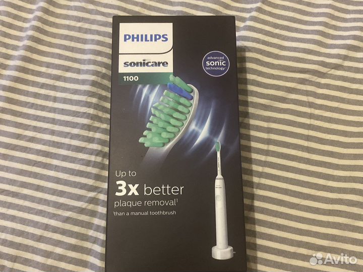 Электрическая зубная щетка philips новая