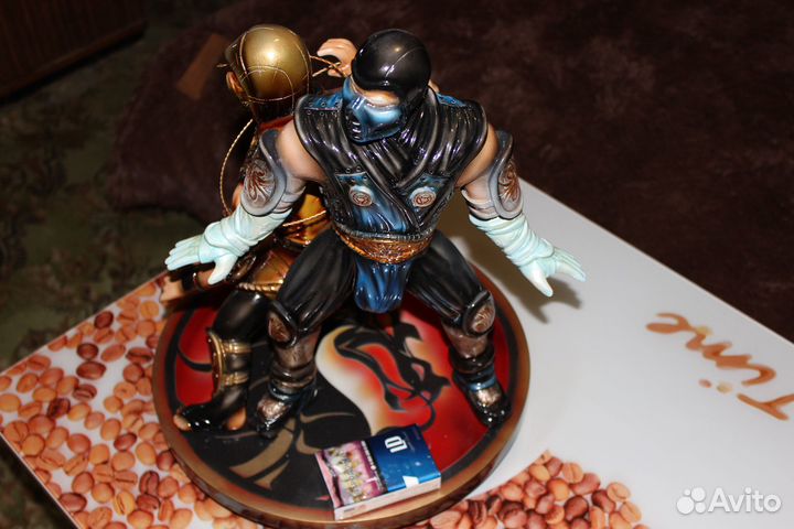 Статуэтка из иглины