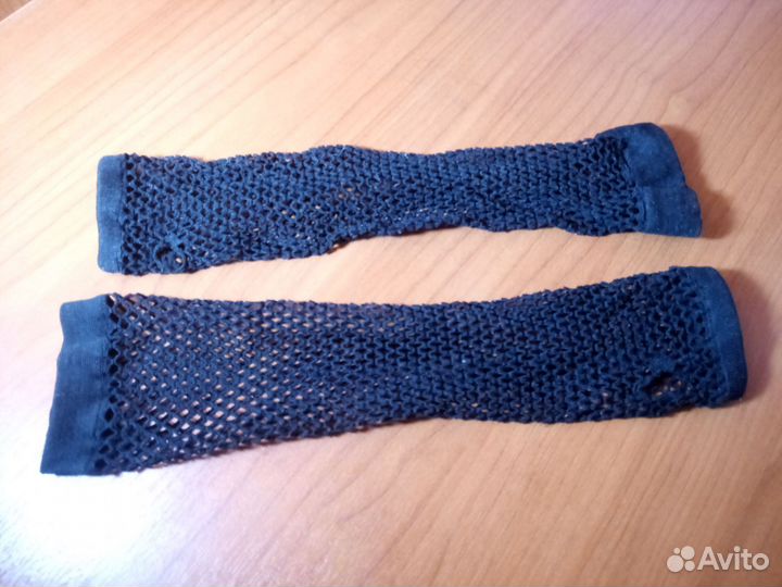 Перчатки в сеточку