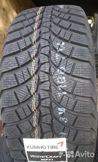 Kumho WinterCraft WP71 215/50 R17 95V