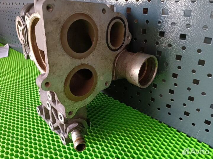 Корпус помпы Daf Xf 106