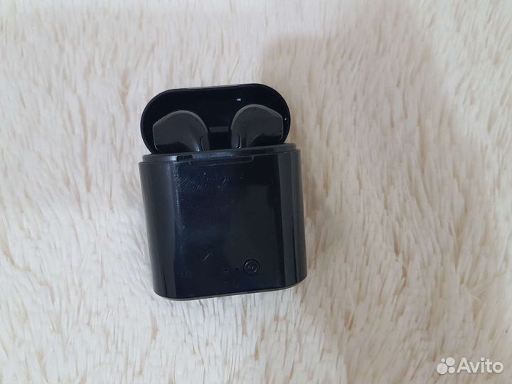 Беспроводные наушники