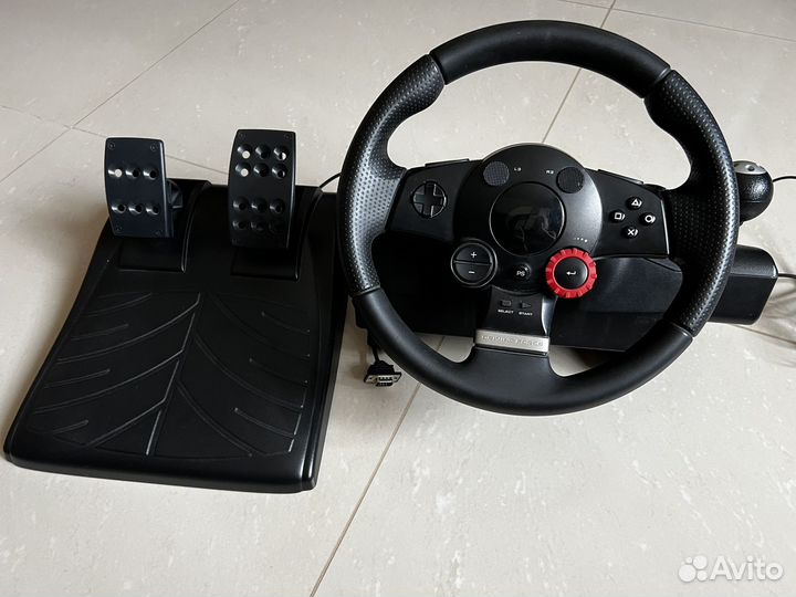 Игровой руль logitech