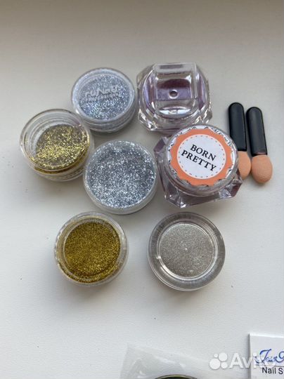 Для дизайна ногтей