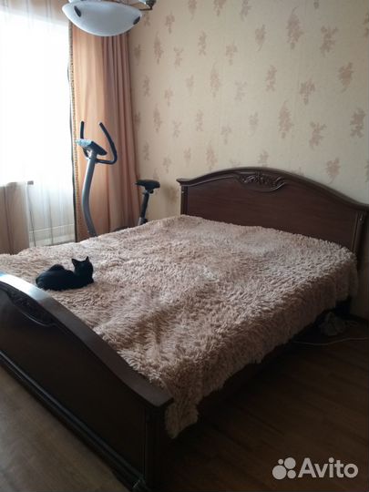 Спальный гарнитур бу