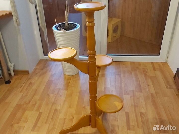 Подставка для цветов напольная деревянная