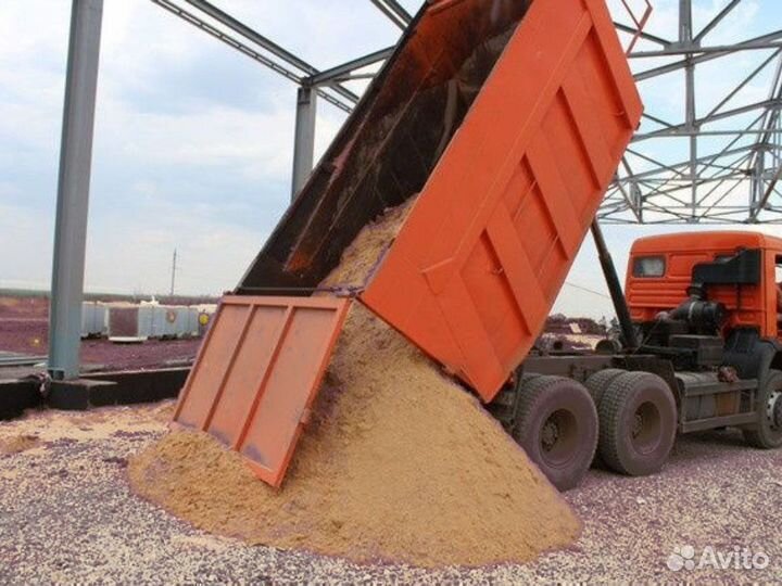 Песок природный с доставкой от 3кубов