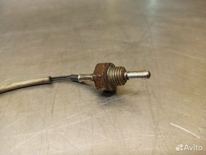 Датчик температуры Nissan Tiida C11 HR15DE 2010