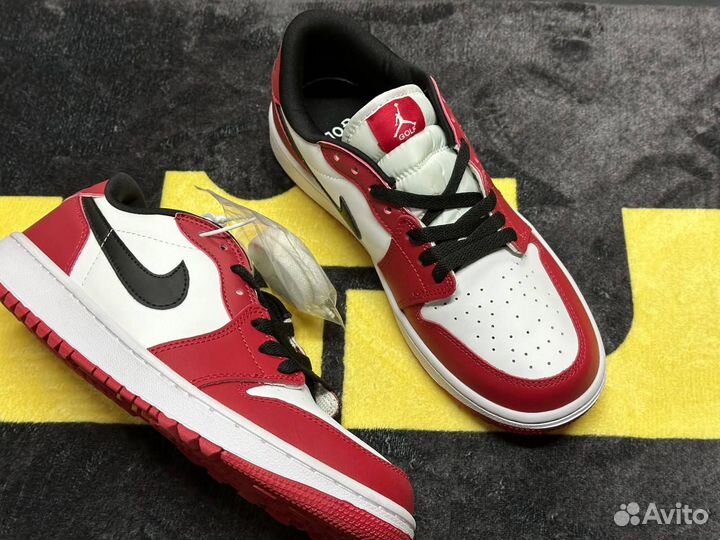 Кроссовки Nike Air Jordan 1