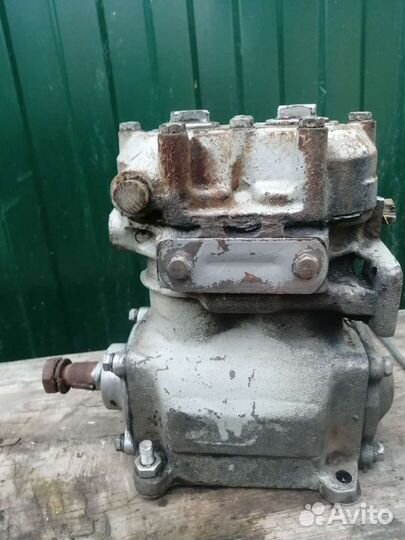 Компрессор на ЗИЛ 130