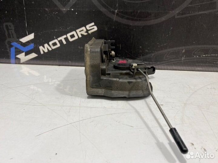 Замок двери задний левый Bmw X5 E53 M54B30 2004