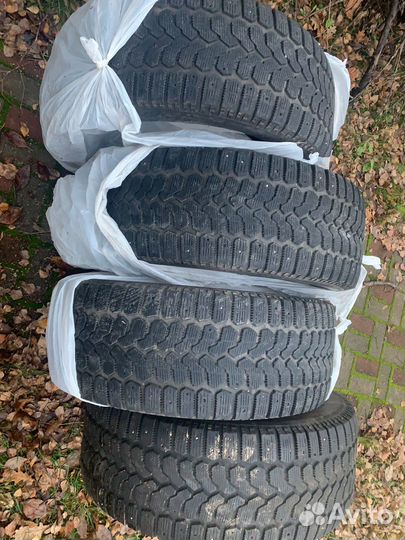 Yokohama Ice Guard IG55 285/60 R18