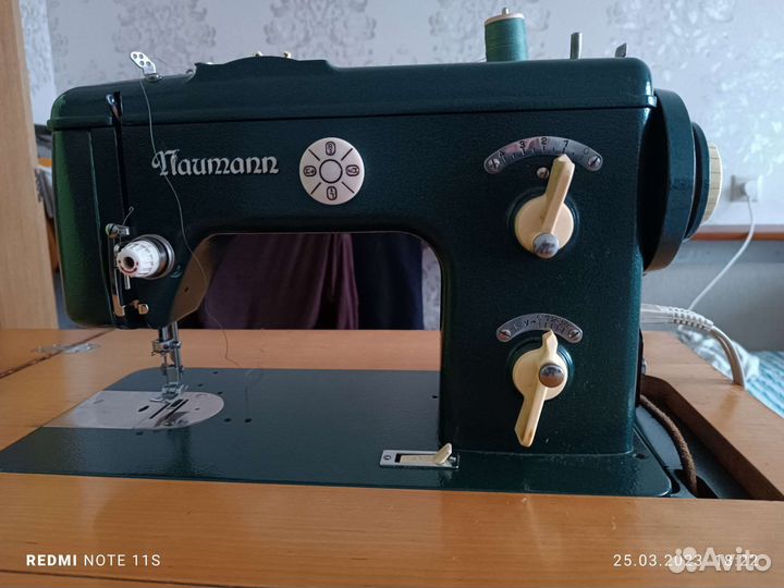 Швейная машинаШвейная машина Naumann Германия