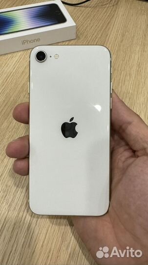 iPhone SE (2022), 128 ГБ