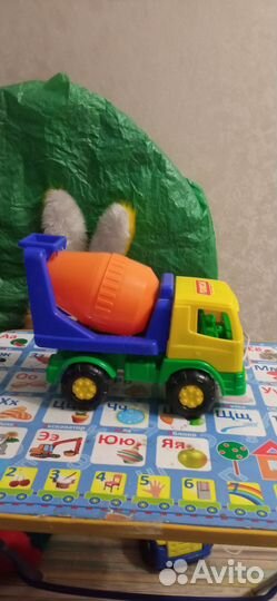 Развивающие игрушки