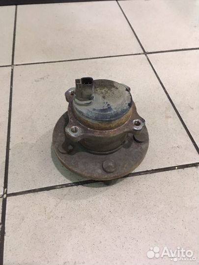 Ступица задняя Mazda 3 BK