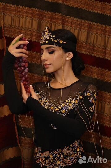 Пошив сценических костюмов и танцевальной одежды