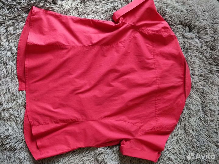 Брузка, б/у пару раз. Цвет малиновый, размер 48/50