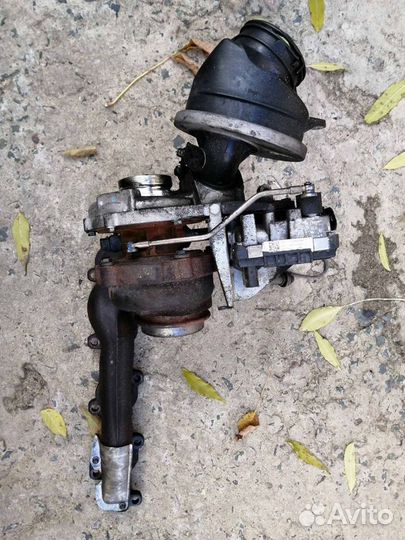 Турбина Мерседес E 211 W 211 OM 646