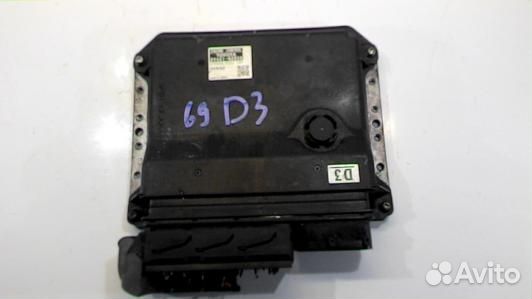 Блок управления двигателем toyota RAV 4 ZSA3 (69D0