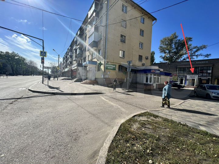 Продаётся 2эт отдельно стоящего здания в центре