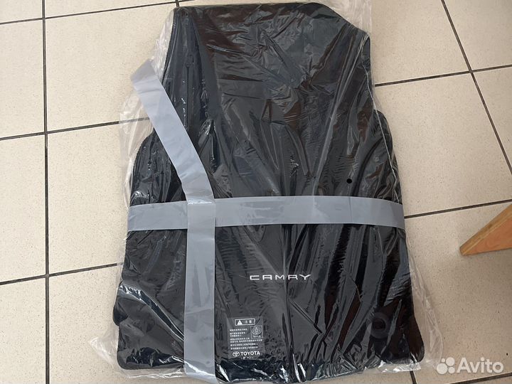Автомобильные коврики Toyota Camry 70