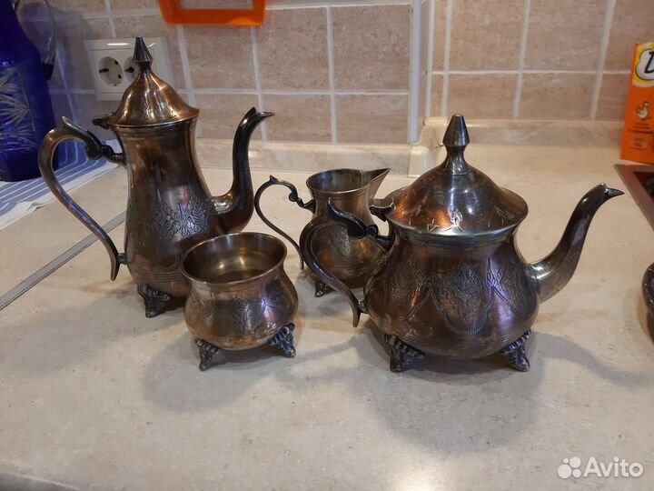 Сервиз кофейный и чайный