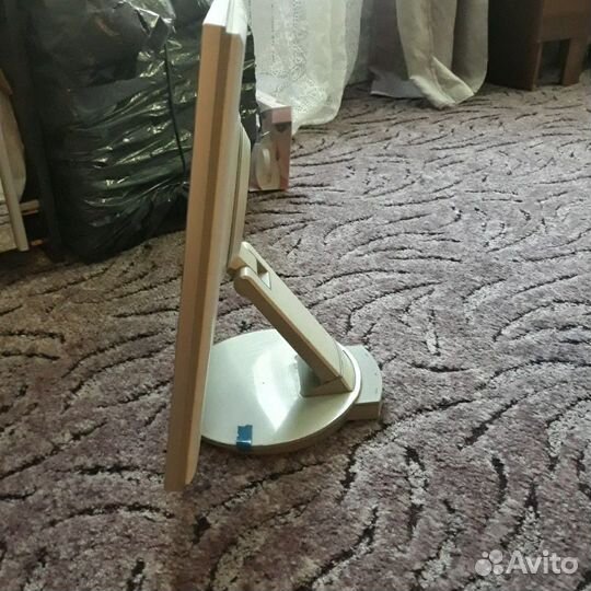 Монитор Samsung