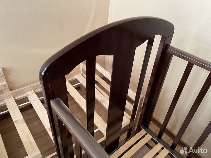 Детская кровать с поперечным маятником +матрас