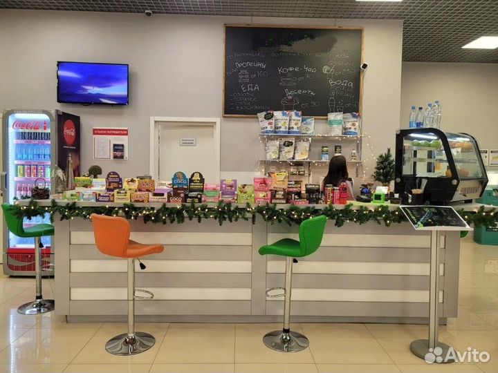 Два острова, кофе и фитнес бар в крупнейшем ТЦ