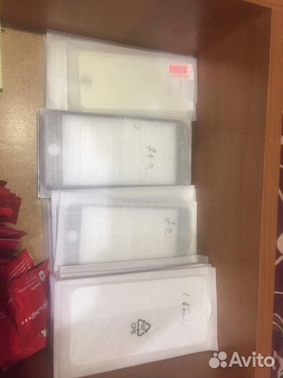 Продам стекла и чехлы