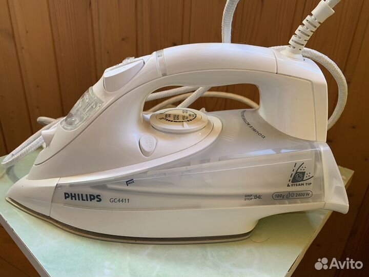 Утюг Philips GC4411