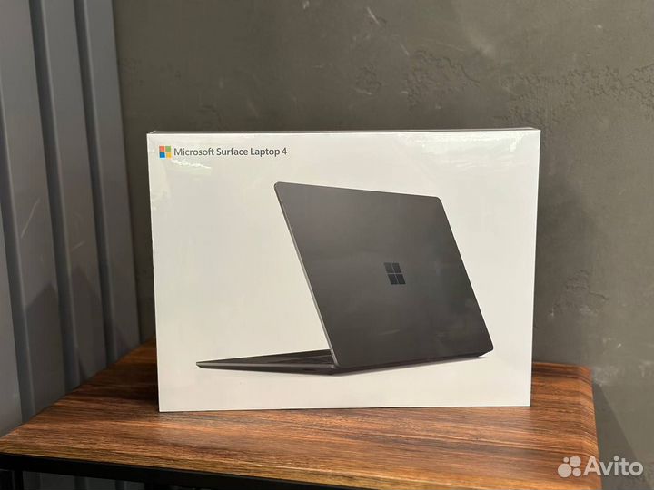 Microsoft Surface laptop 4 i7-1185G7/32GB/1TB