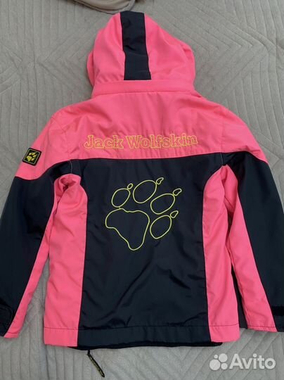 Куртка для девочки 128р