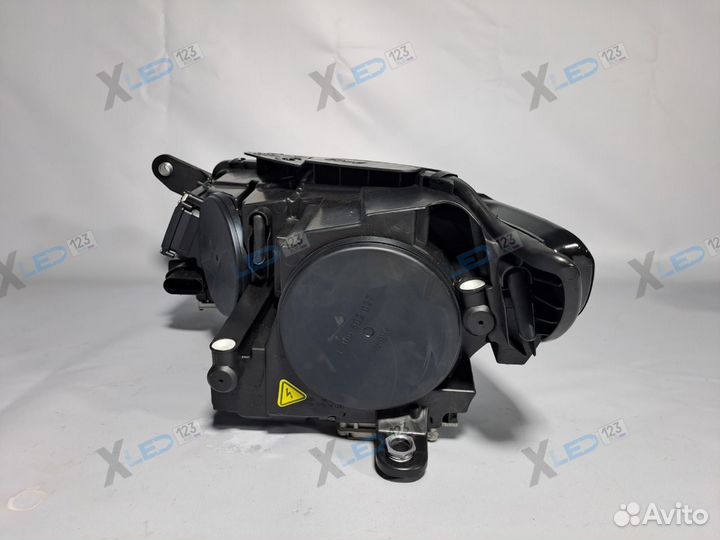 Фара левая правая Volkswagen Passat CC рест