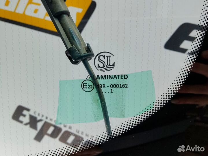 2170 Priora - Лобовое стекло с полным обогревом