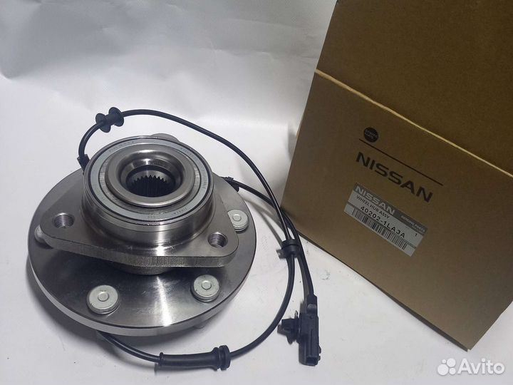 Ступица перед Infiniti QX56/QX80 Z62 402021LA3A