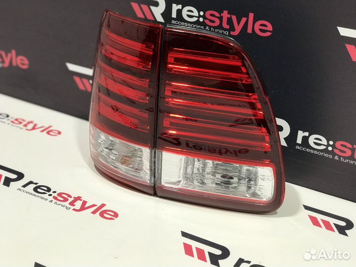 Фонари задние Toyota Land Cruiser Cygnus R832