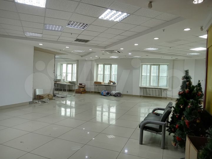 Торговая площадь, помещение 204 м² в ТЦ Мега