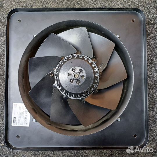 Вентилятор осевой