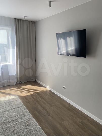 2-к. квартира, 53 м², 9/9 эт.